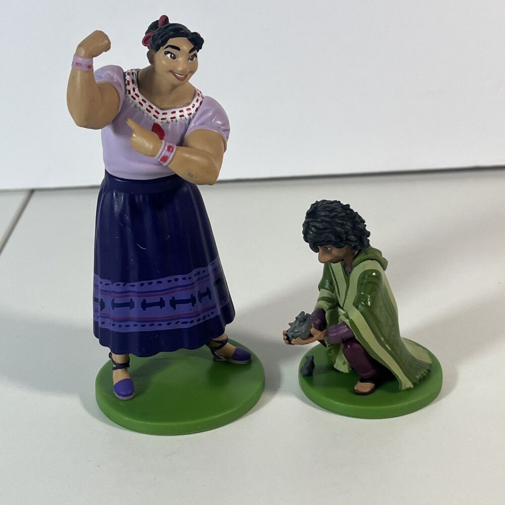 Disney Encanto Luisa Madrigal 4.5" PVC Figure Cake Topper Toy Kids
